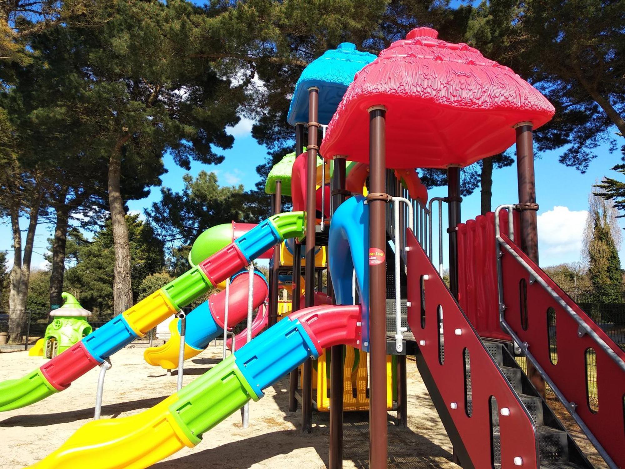 Camping Le Panoramic - Maeva Бінік Екстер'єр фото